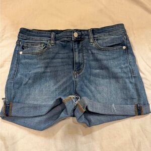 Judy Blue women’s jean shorts